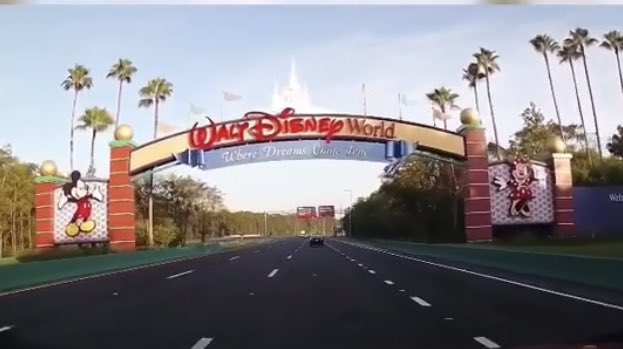 DisneyFanTips's tweet photo. #Disney acaba de anunciar que a partir del próximo 8 de septiembre adelantará la hora del cierre de todos sus parques en #WaltDisneyWorld World. Aún no dicen cuánto tiempo durará esta medida.
#wdw #WaltDisney #MagicKingdom #Epcot #AnimalKingdom #HollywoodStudios https://t.co/Mk3rol829j