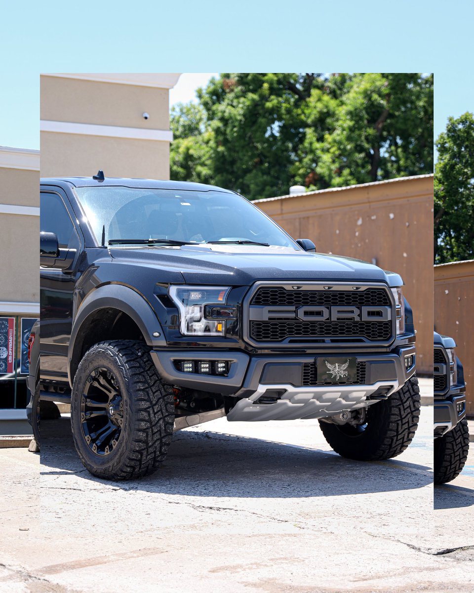 IntegrityCustom's tweet photo. 2020 Raptor built by #integritycustoms https://t.co/AT9cl7FPYm