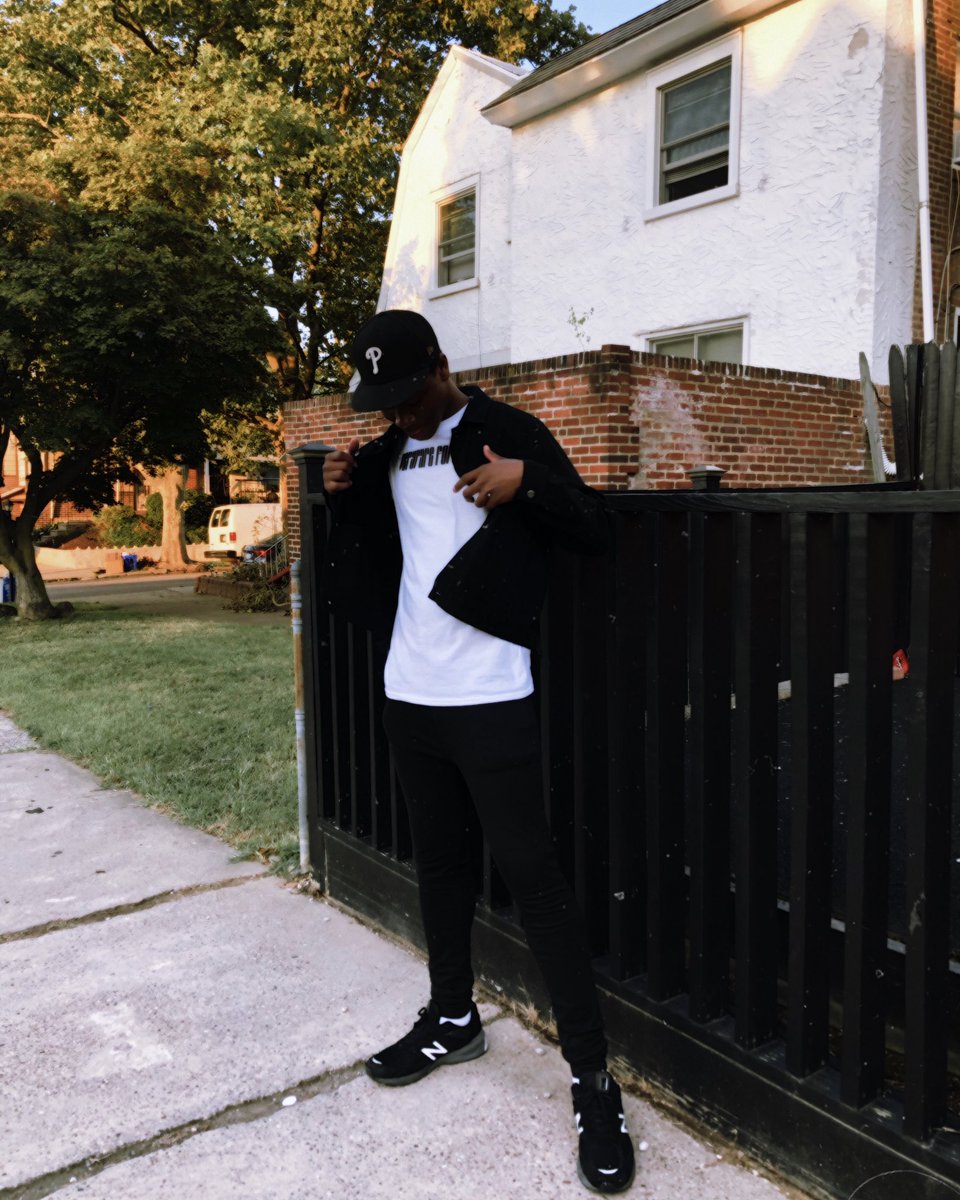 len_sosa5x's tweet photo. #FUCKBEINGNORMAL🧙🏾‍♂️ https://t.co/hYP96V9zzD