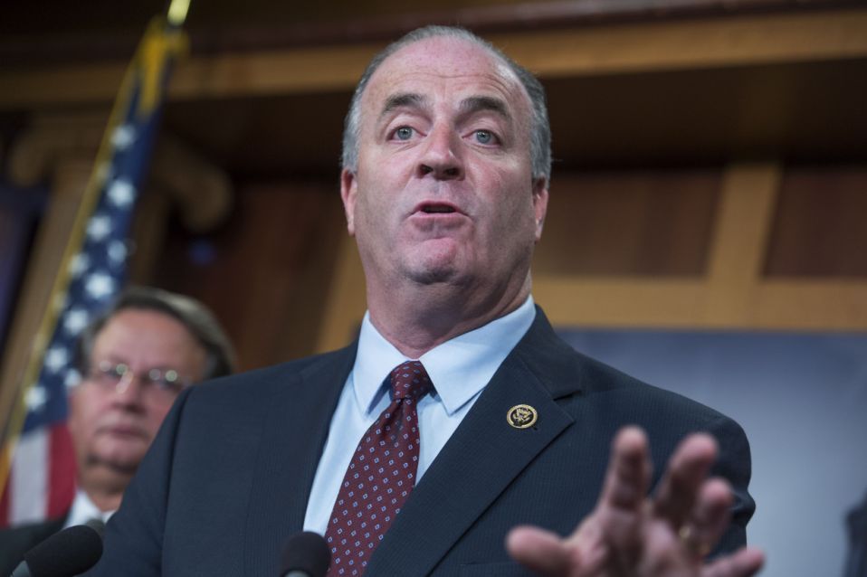 YahooFinance's tweet photo. Coronavirus stimulus: House Democrat says President Trump's executive order threats are mostly empty https://t.co/TuRGcldada by @denitsa_tsekova https://t.co/13g0Xq7h8R
