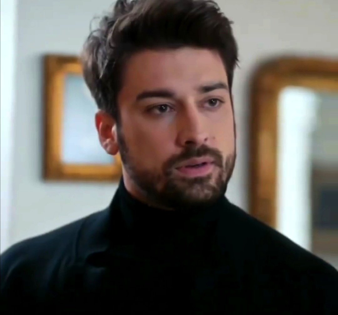 SandraNavruz's tweet photo. @SerhatDEtkinlik Sen unutmayı öğretmedin bana güzel adam, nasıl bir his unutmak? 
Unutulmak kadar acıtıyor mu?

#AlpNavru AlpNavruz 
#SerhatDemirkan SerhatDemirkan 
#Zümrüdüanka Zümrüdüanka
440 https://t.co/uTZZC2huE1
