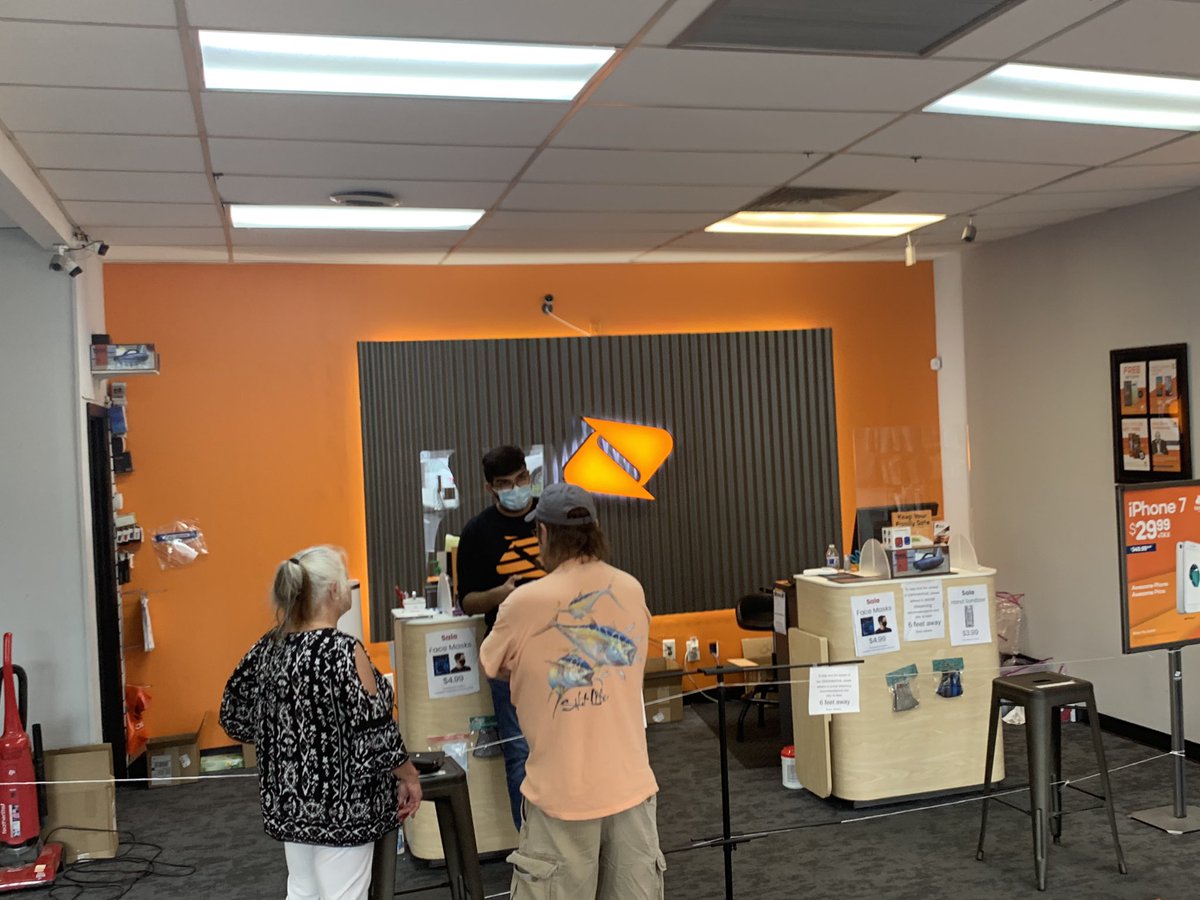 AustinSBE's tweet photo. Switch & Save #BoostExpandedData #BYOD NEIL @ CellphoneOutlet Ft. Oglethorpe https://t.co/uJgNJ8d2qd