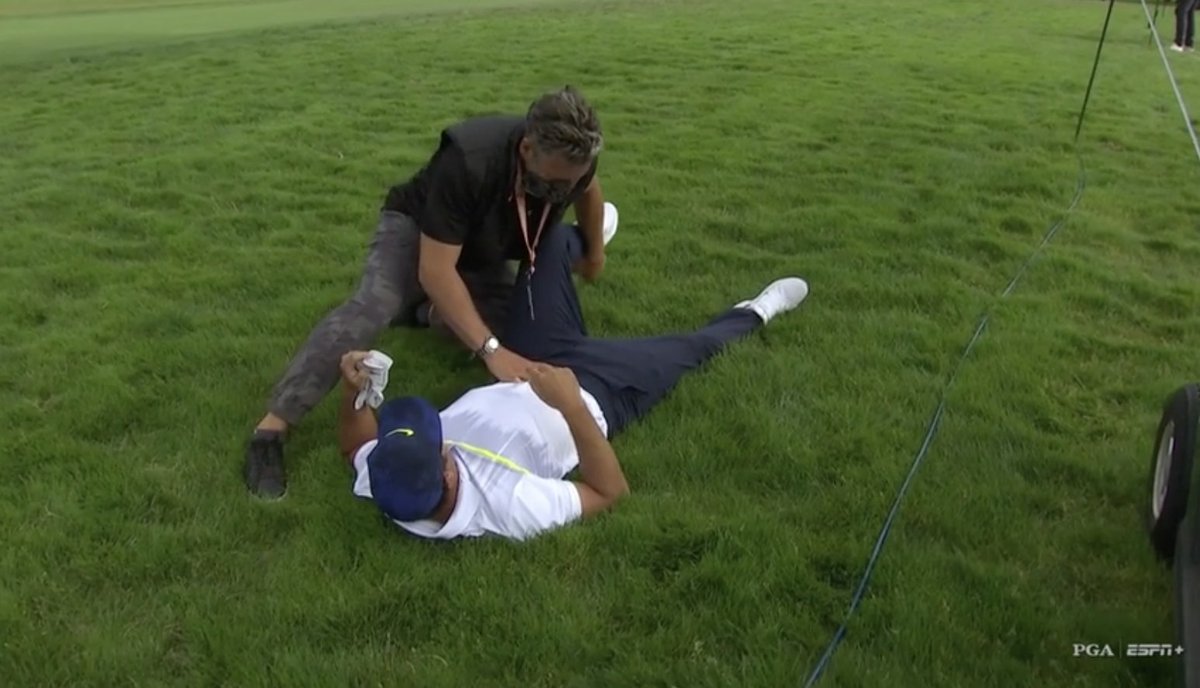 Sure it's fine when this guy stretches Koepka out but when I try to someone calls security