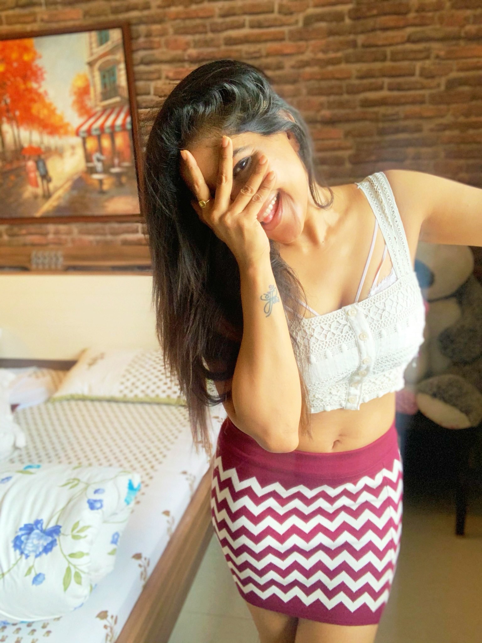 Ee320n0UcAADZAY?format=jpg&name=large