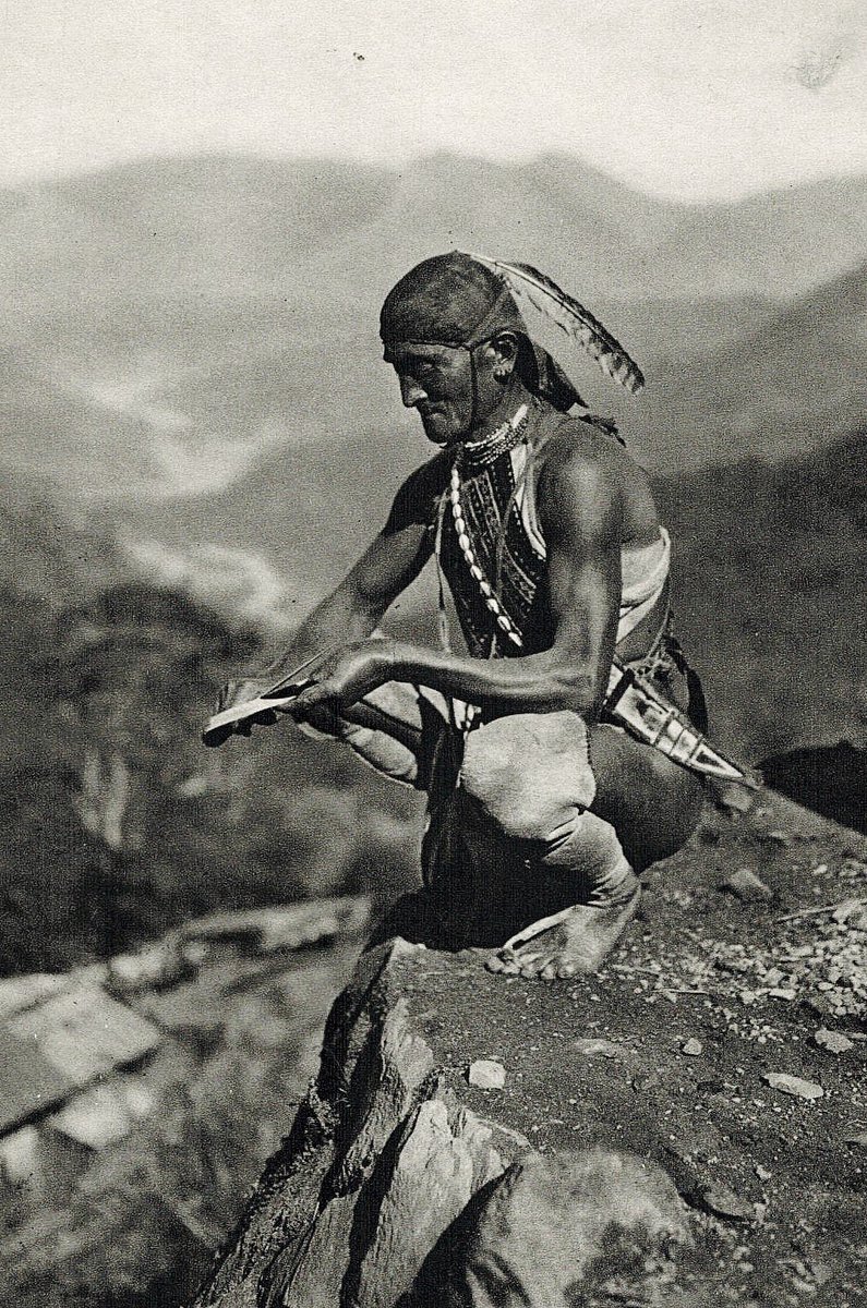The Indigenous Tsou youth group in the Hawaiki video is from the "Saviki" tribe. The oral stories of the Tsou also describe ancestral migration from the Jade Mountain region. This is the Chief of the Tsou tribe in 1928 photographed by F.M. Trautz. 4/6 https://www.facebook.com/groups/1535188786522919/permalink/4260487093993061/