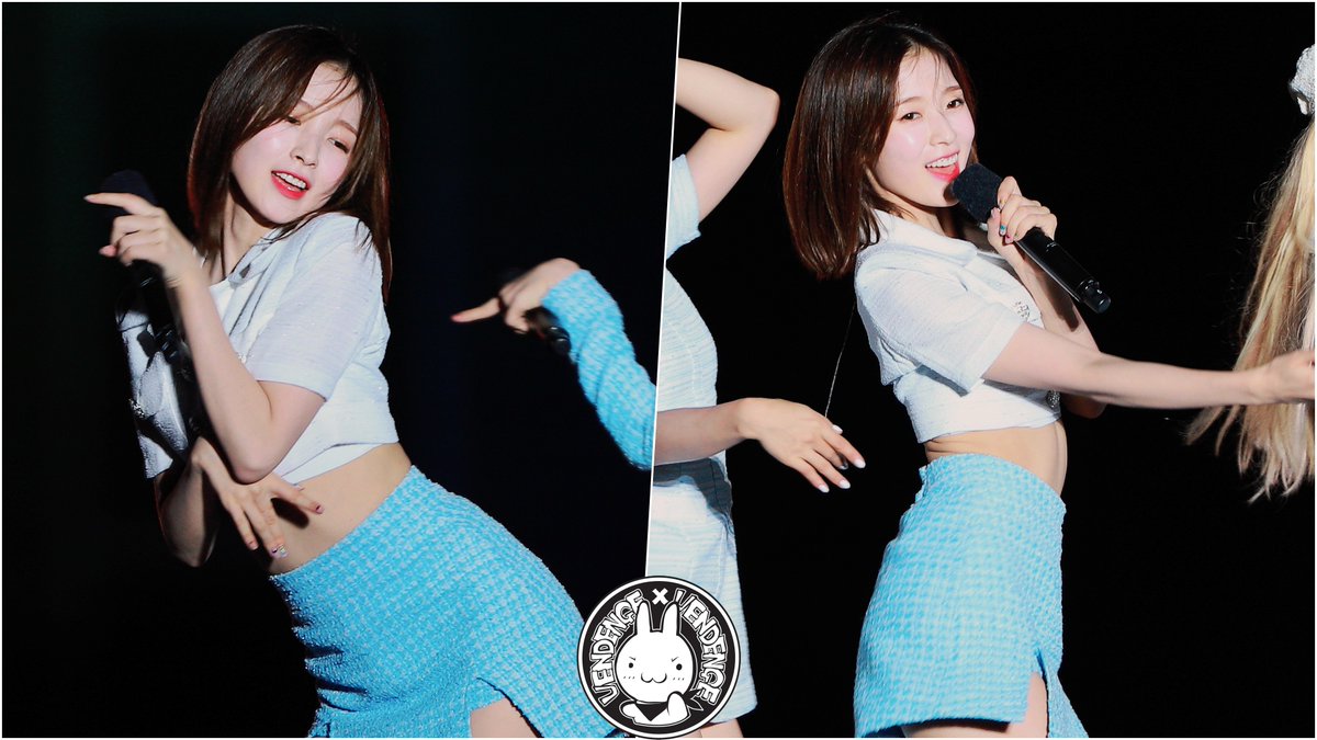 vendenge_idol's tweet photo. 200807 #오마이걸 #아린 직캠 #BUNGEE(#FallinLove) #OhMyGirl(#ARIN) Fancam @평창평화페스티벌 By 벤뎅이

https://t.co/TpIgVMgx2p - 세로

https://t.co/Rx4dqUpQ8A - 가로 https://t.co/Z4MeblIOxO