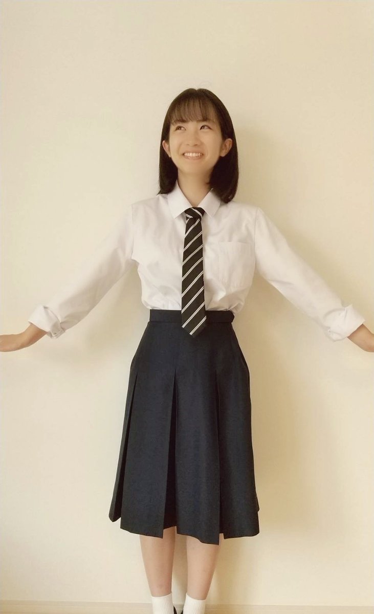 Twitter 上的 かっすん ミスコン用の写真撮った オフショット をどうぞ わが弟 犬 も写っております フォロー 拡散お願いします 女子高生ミスコン 拡散希望 制服 ネクタイ 高校生 低身長 T Co Mrmxmfcbri Twitter