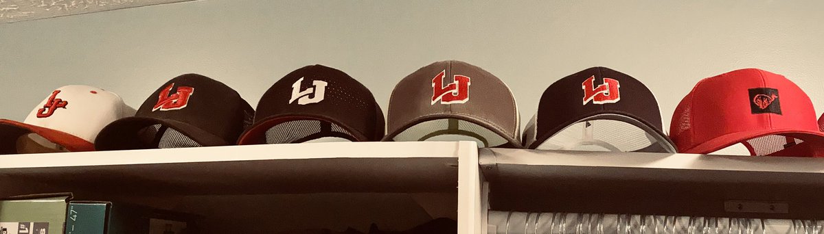 JWann03's tweet photo. One of the best parts of being a @BronchoFB coach is getting that new lid! Canβt wait to keep growing the collection! #HatSwag #WA1 https://t.co/R4suI93qDP
