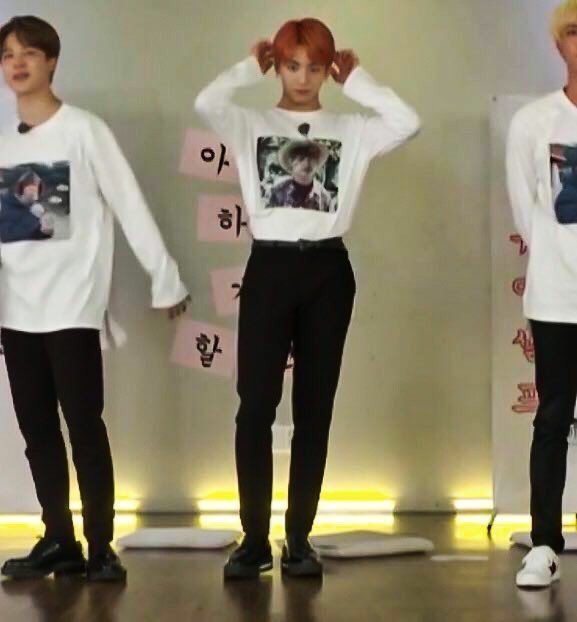jungkook's body proportion ~ a thread