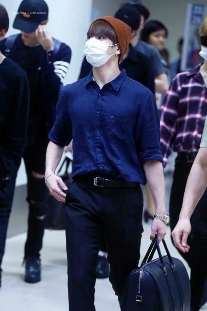 jungkook's body proportion ~ a thread