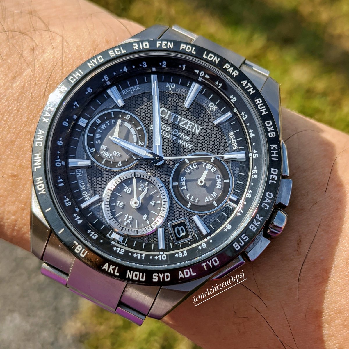 melchizedekpsj's tweet photo. It's yet another sunny day! Please have a wonderful weekend! As for me, I am going to go out looking for dumplings!
#CitizenEcoDriveSatelliteWave #CitizenEcoDrive #SatelliteWave #F900 #BetterStartsNow #teampixel https://t.co/MUFFLjApiF