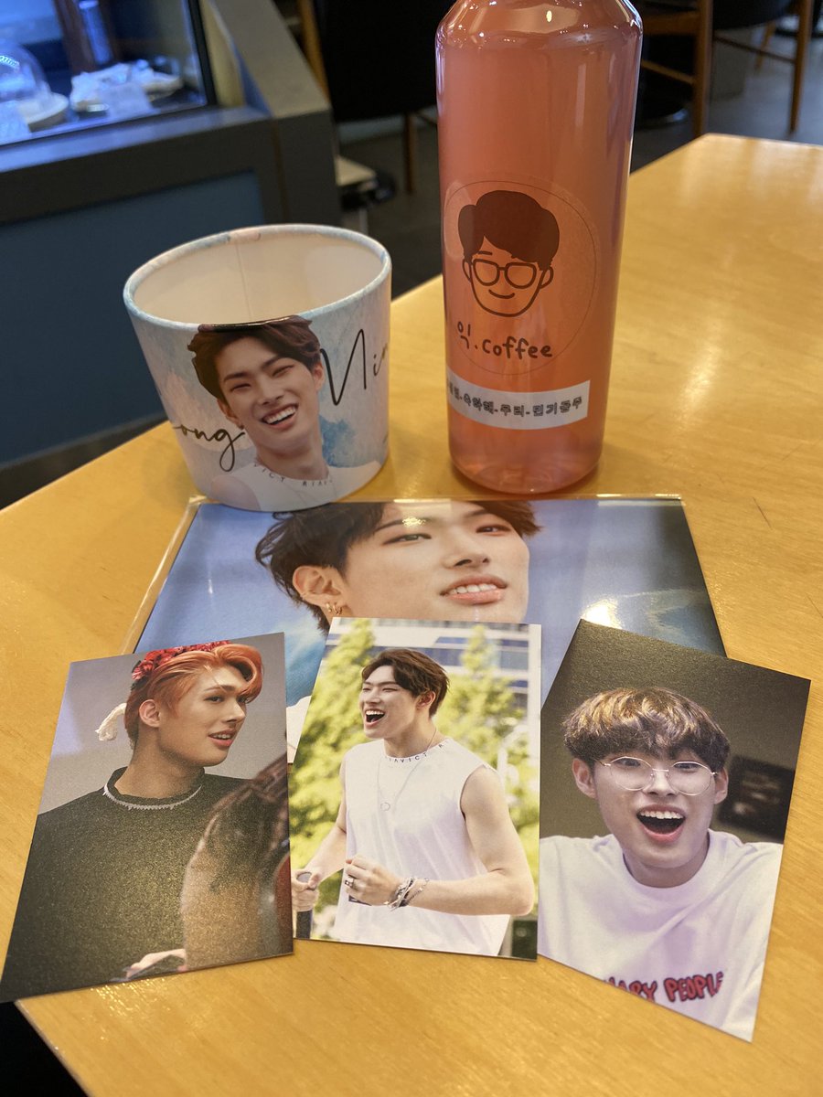 💙💙💙땡큐 <a href="/almapvazquez/">alma — mingi’s satellite</a> 
생일축하해 민기공주~~
#Always_and_Forever_SongMingi