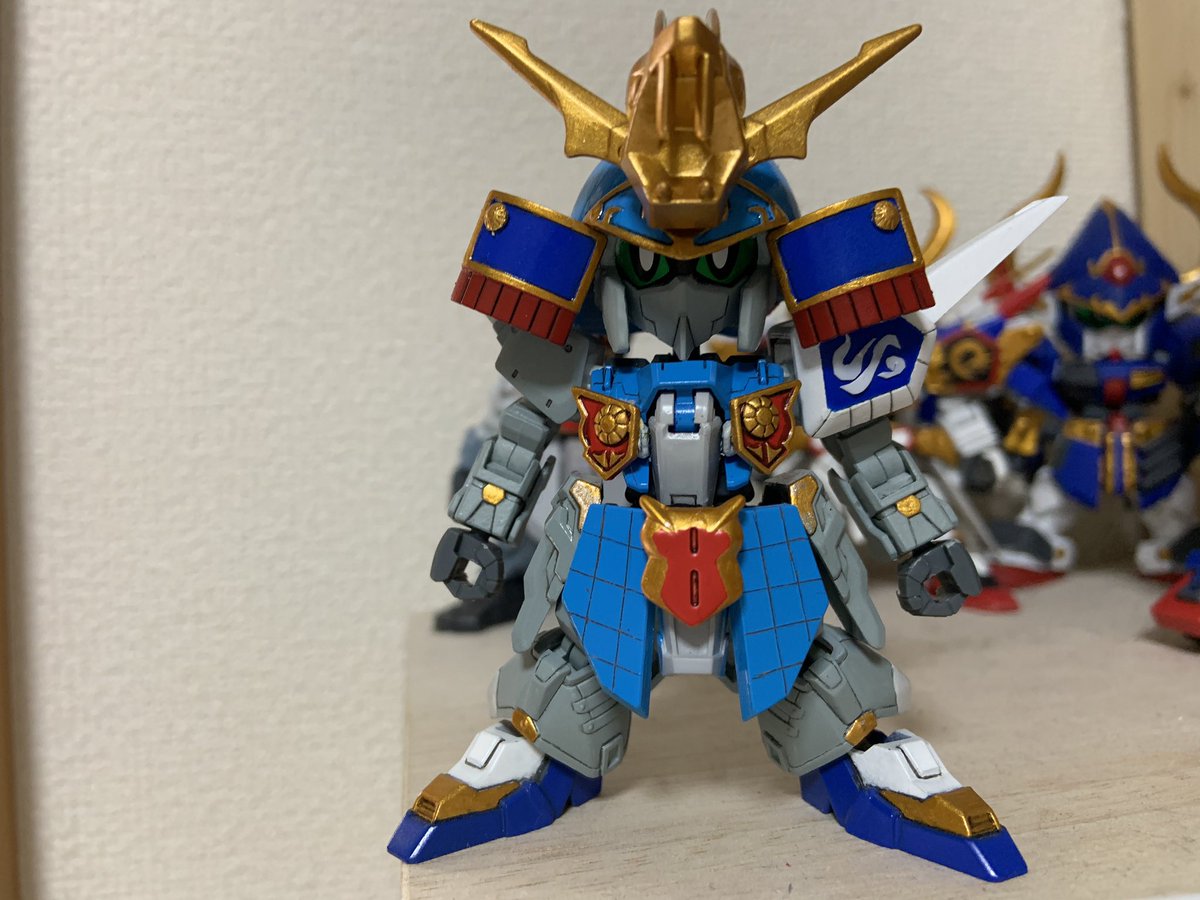 Twitter 上的 多聞 武者風雷主が完成 武者江須と同様のプロポーションに 年端もいかない悪ガキをイメージして背は低め 小顔とした 兜の吹き返しが大きいので 首 肩周りの可動範囲はそこそこに T Co 5po5nknxyv Twitter