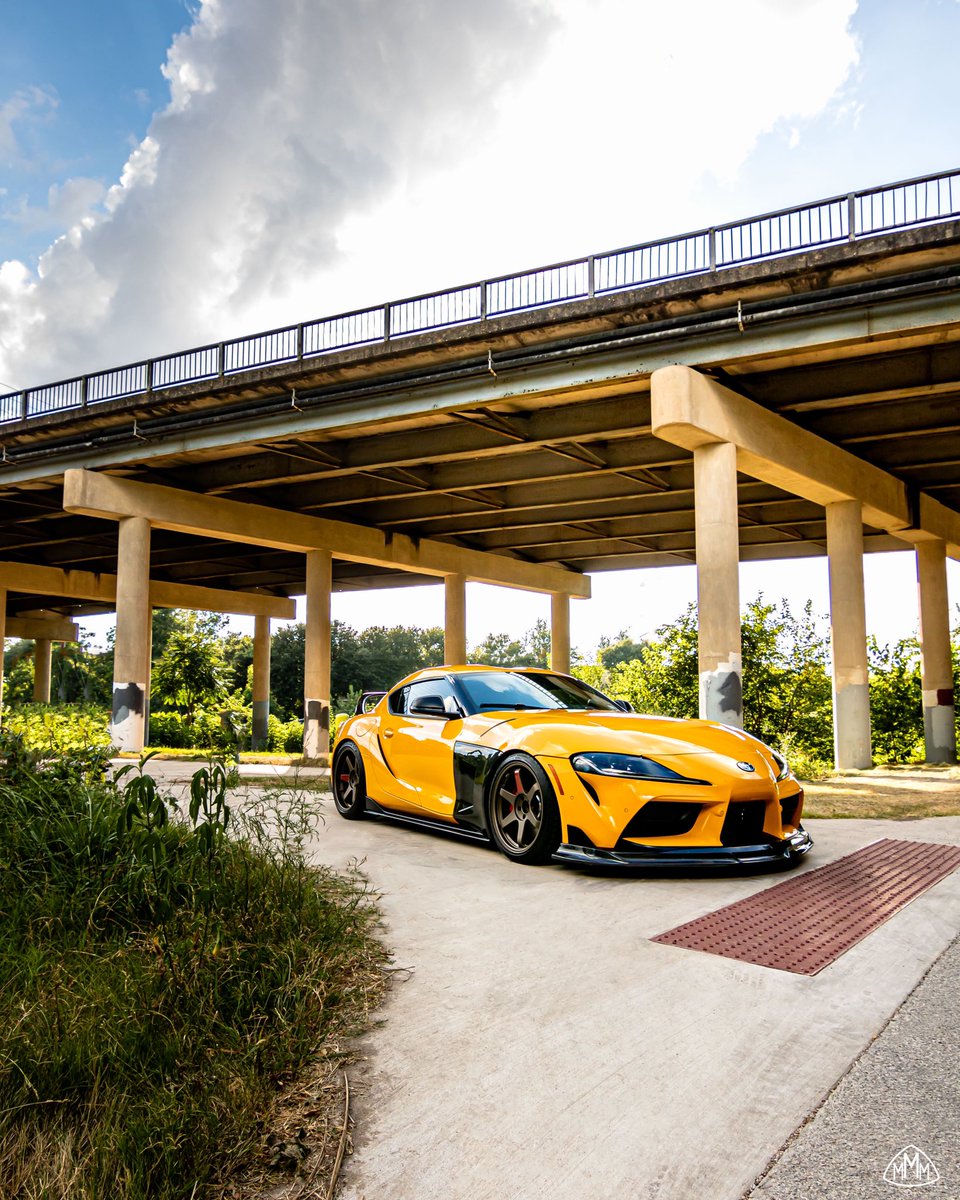 MltingMiniMedia's tweet photo. Favorite Supra hands down👏🏽 https://t.co/Yhlxa03kau