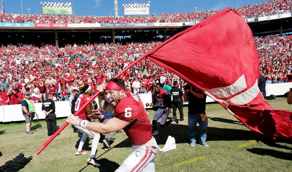 Baker Mayfield smiling, a Thread.