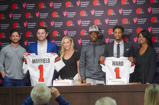 Baker Mayfield smiling, a Thread.