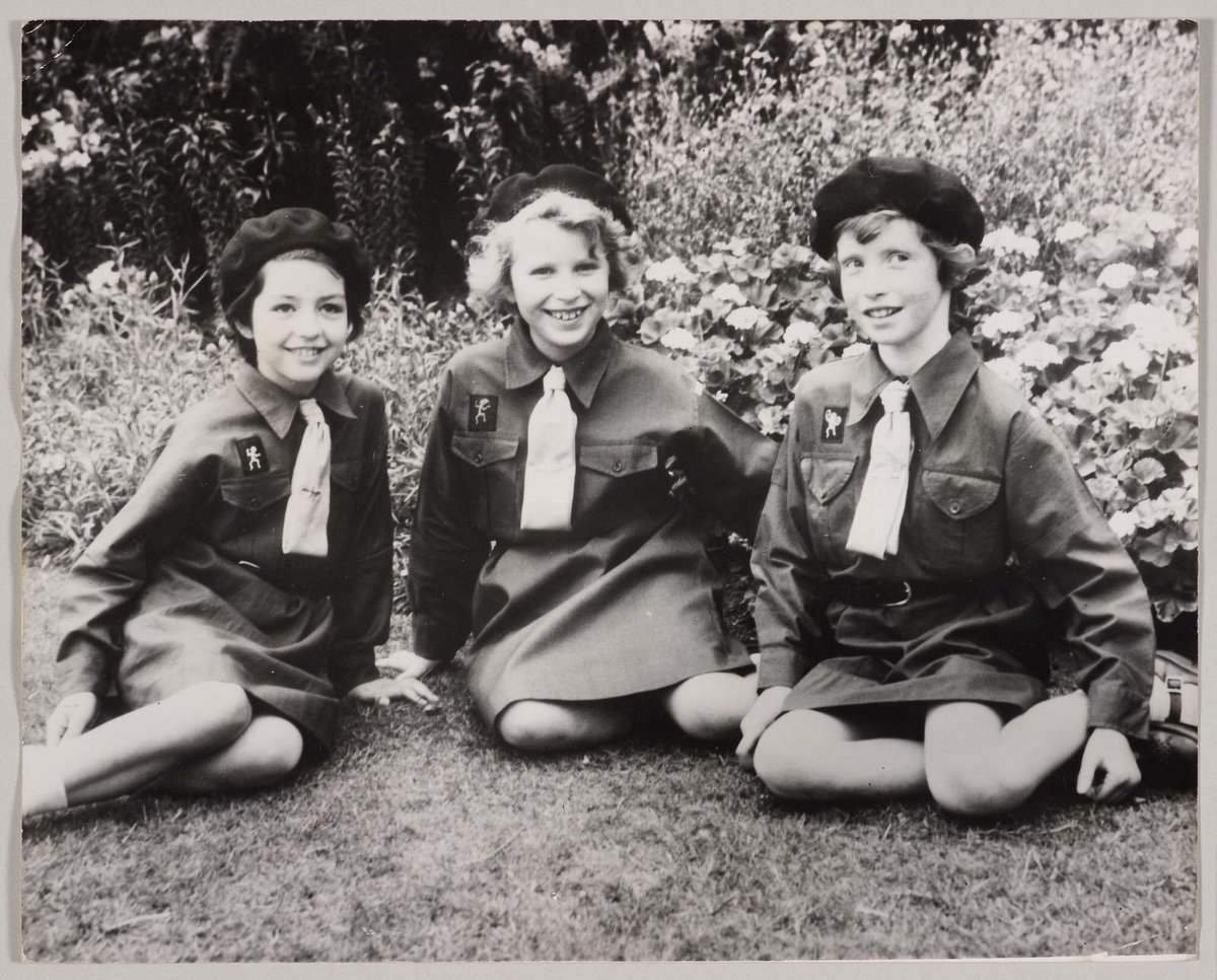 RoyalFamily's tweet photo. In 1959, The Princess became a Girl Guide, joining the 1st Buckingham Palace Company @Girlguiding. The Company was originally formed in 1937, for Princess Elizabeth.

#PrincessRoyalAt70 https://t.co/DDMSMMa9tu