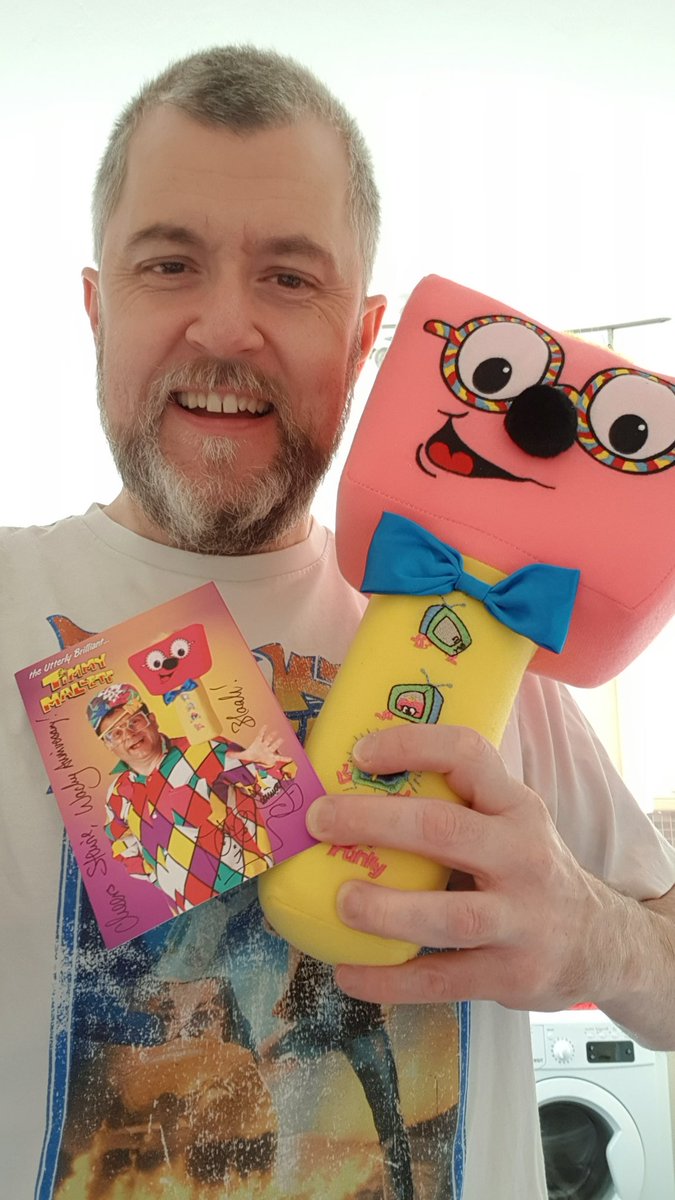 stewie55uk's tweet photo. Well ma friends this happened lol I blame @16bitnostalgia a little for this one. The kind gent @TimmyMallett just made ma day even better as got my replica mallet and signed photo from the man himself. Thank you so much, had a hard week and this brightened ma morning #wackaday https://t.co/YQC5dvmwnW