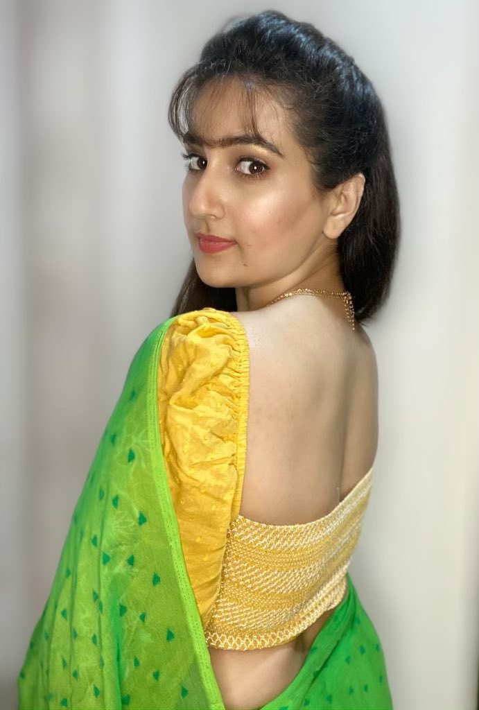 Ee42JbqUMAIUkol?format=jpg&name=medium