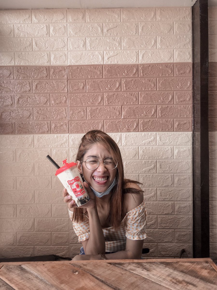 zyIslandgirl's tweet photo. “PairTEA KALAMI” 
 
Calling the attention of MILKTEA LOVERS!! 💕 
Buy 1 Take 1 milktea nila, perti kalami. 

And #GLAMSET is now available here (Box 17). Grab now!

📍Located at J. Catolico Ave, corner Capareda St., Lagao, GenSan City https://t.co/jMhB1kPwlm