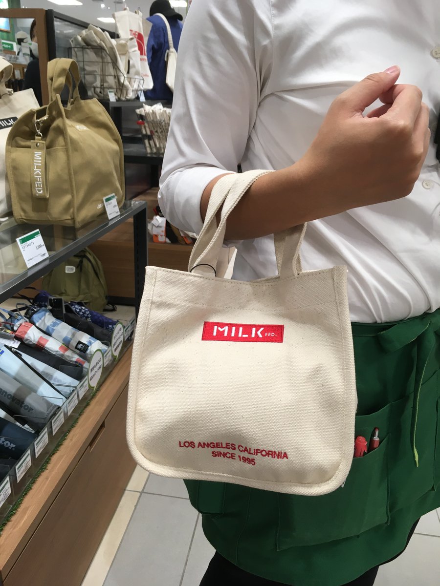 東急ハンズ仙台店 バッグ新商品紹介 シンプルながらエレガントな雰囲気が漂うミルクフェドのトートやリュックが入荷 年齢を選ばない エイジレス がコンセプトに掲げているので 若い女性は勿論のこと マザーバッグとして また男性が使っても違和感の