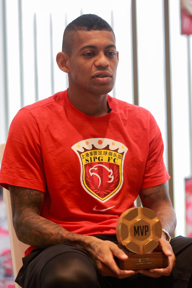 lopes10oficial's tweet photo. #MVP DA SEGUNDA RODADA DA LIGA CHINESA 🏆🇨🇳 https://t.co/rrveoVY7fS