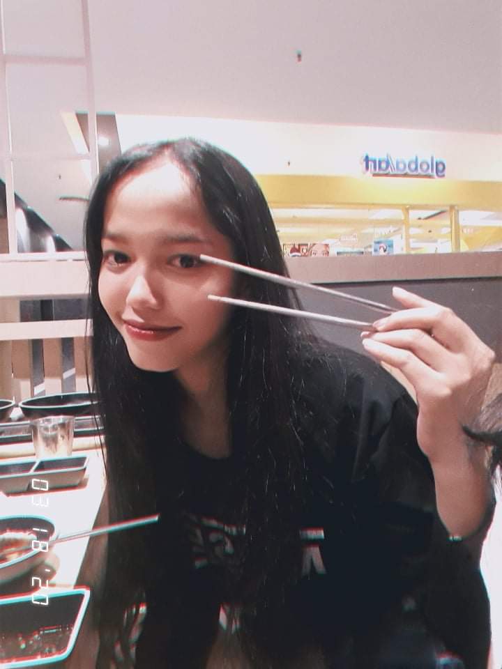 sattoS3young's tweet image. Eat dinner with my boyfriend 🤣🤣🤣
Sorry I'm just kidding 😄
#ExaEXOL #ExaBFF