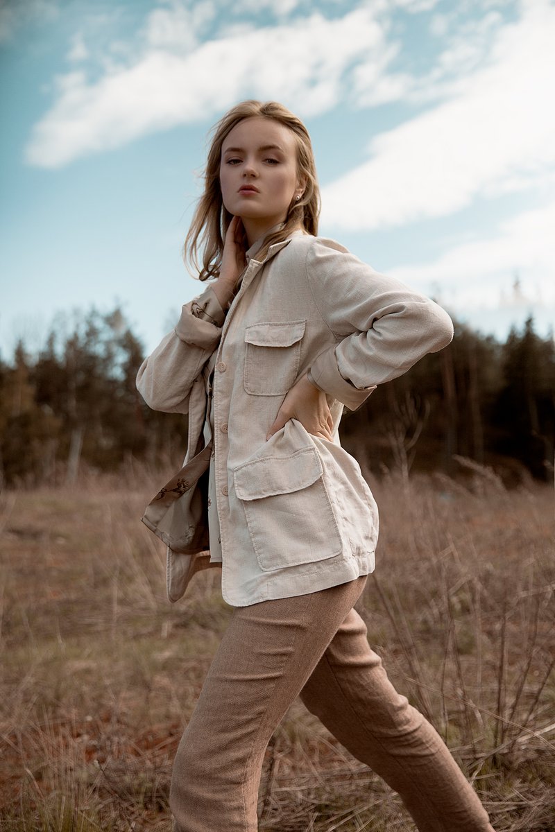 Photobywen's tweet photo. Gone with the wind 💨

Model: @rebekkasukselainen https://t.co/rbPZm7ah32