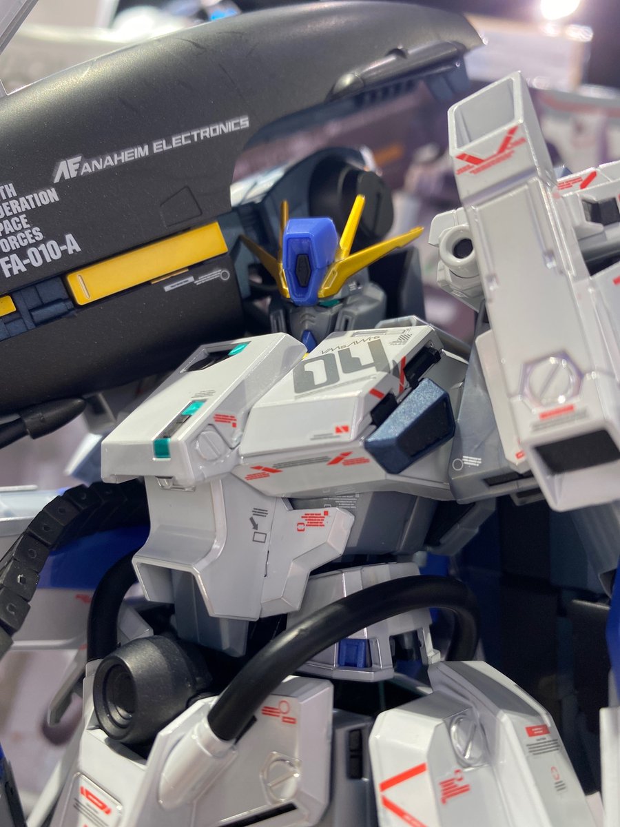 3年保証』 MG FAZZ Ver.Ka チタニウムフィニッシュ ガンダムベース限定