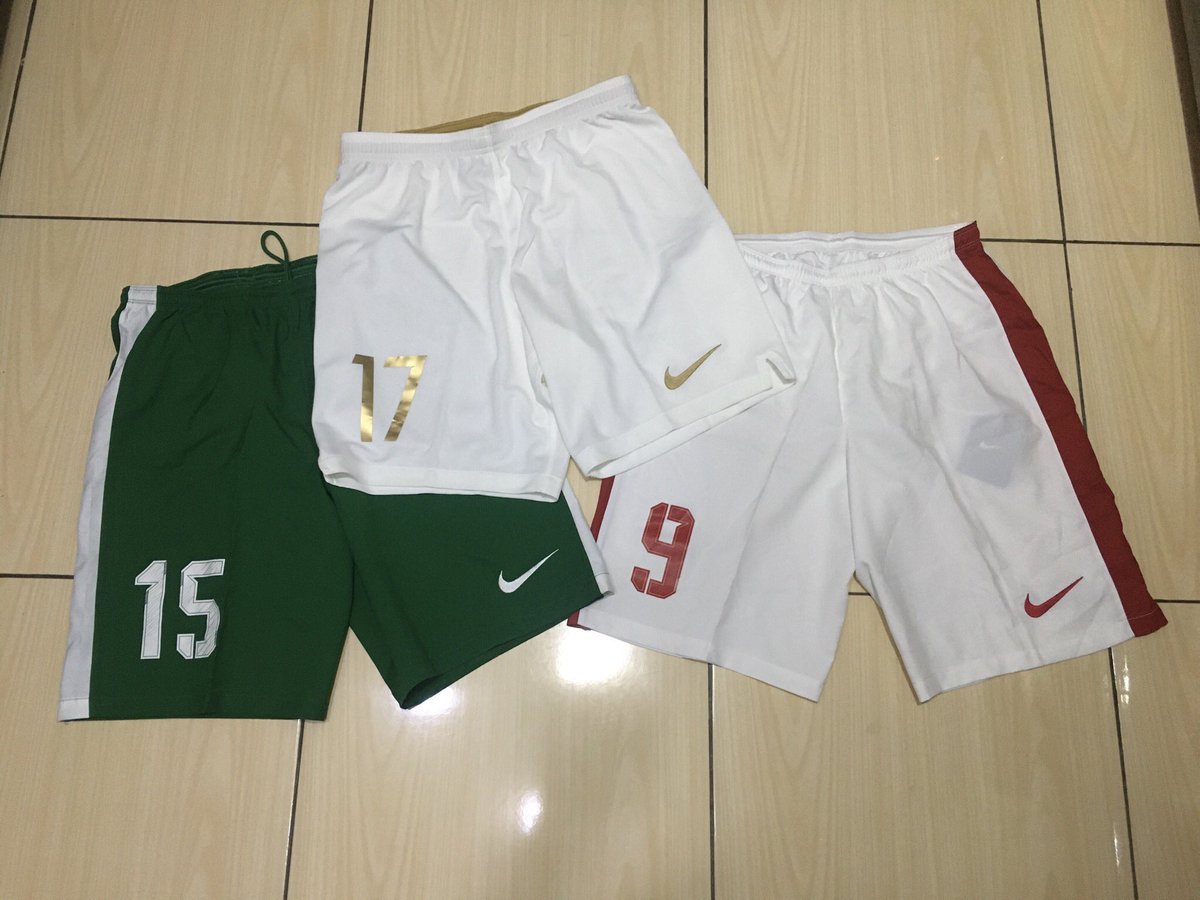 FS : Shorts Timnas Indonesia Home Away BNWT
Hijau-Putih Size S,M No. 7, 9, 18, 15, 4
Putih-Gold Size M No. 2, 8, 17, 18, 19
Putih-Merah Size S No. 19, 9, 18, 24
Harga : 150.000/Pcs
<a href="/Jerseyforum/">Si Paling Jersey</a> <a href="/jersey_ciamikk/">Follow IG @Jerseyciamik</a> <a href="/JerseyLigina/">Pencinta Kain Ligina (Follow IG: @pjli_id)</a> <a href="/jerseysneil/">#lelangsneil</a> 
#short4sale #jersey4sale