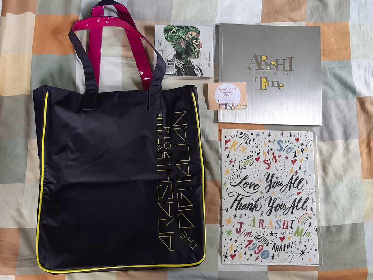 Latest package, this time from J Store  I was not planning to buy the Digitalian bag but I ended up being the most ecstatic about it  It looks like the perfect fieldwork bag for me, plus I got it for a low price even though it's unused  Thanks for the lovely goods! 