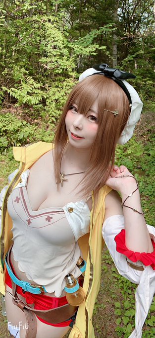 Twitterのコスプレ画像17