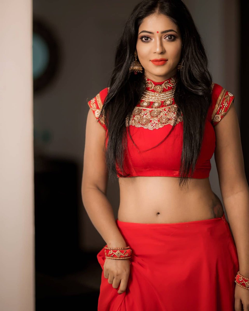 ThiCinemas's tweet photo. #RedMirchi @reshupasupuleti https://t.co/VAC8n41s5d