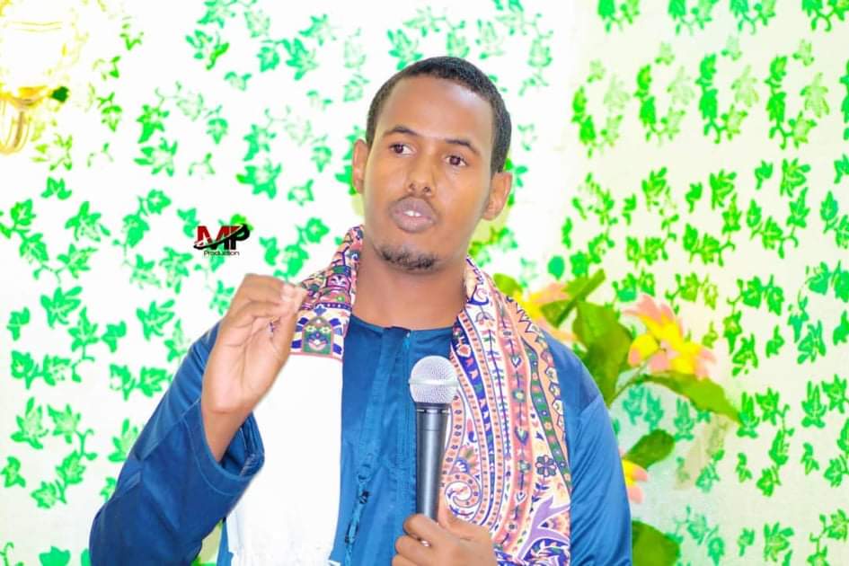 CenterHormuud's tweet photo. Waxaa si fiican xalay noogu qabsoomay barnaamij uu marti ku ahaa Siciid Axmed, kaas oo ka hadlaayey aqoonta iyo hab-dhaqanka qofka. https://t.co/w307R6natv