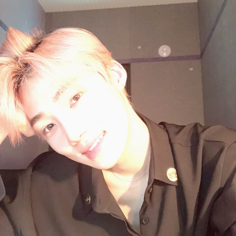 WE_THE_BOYZ's tweet photo. 이 날 재밌었찌 우리◡̈
#NewShot https://t.co/WHuxd3ZnBz