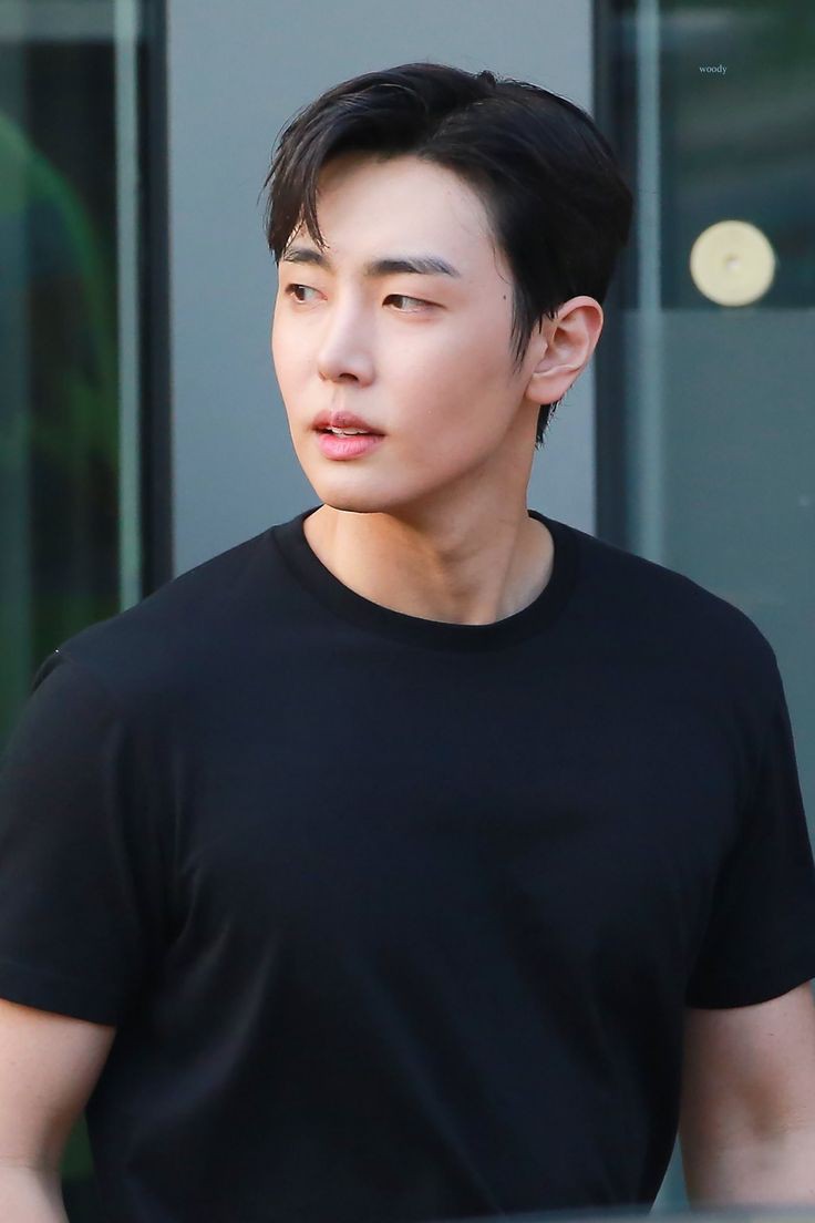 SF9 BLACK SHIRT((hyung line)) @SF9official  #SF9    #에스에프나인    #9loryUS    #여름향기가날춤추게해    #SummerBreeze  