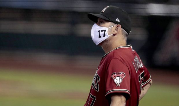 DeportesArizona's tweet photo. Ofensiva de @Dbacks es silenciada por @LosPadres y Lovullo está frustrado... #RattleOn @Aileen_TV 
https://t.co/ZHkZv3EcYT https://t.co/N3d8rZJVm0