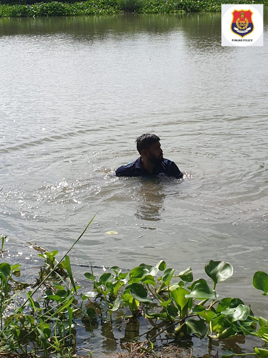 PP_kapurthala's tweet image. Continuing the drive against #Drugs, Under the Supervision of Sh. Jaspreet Singh Sidhu, IPS (SSP Kapurthala) kapurthala Police got a major success, recovered 10 drums  of Lahan (quantity 1800 Kg)  from Kali Vein, village Boot, PS kotwali Kaputhala
#PunjabPolice 
#fightagainst