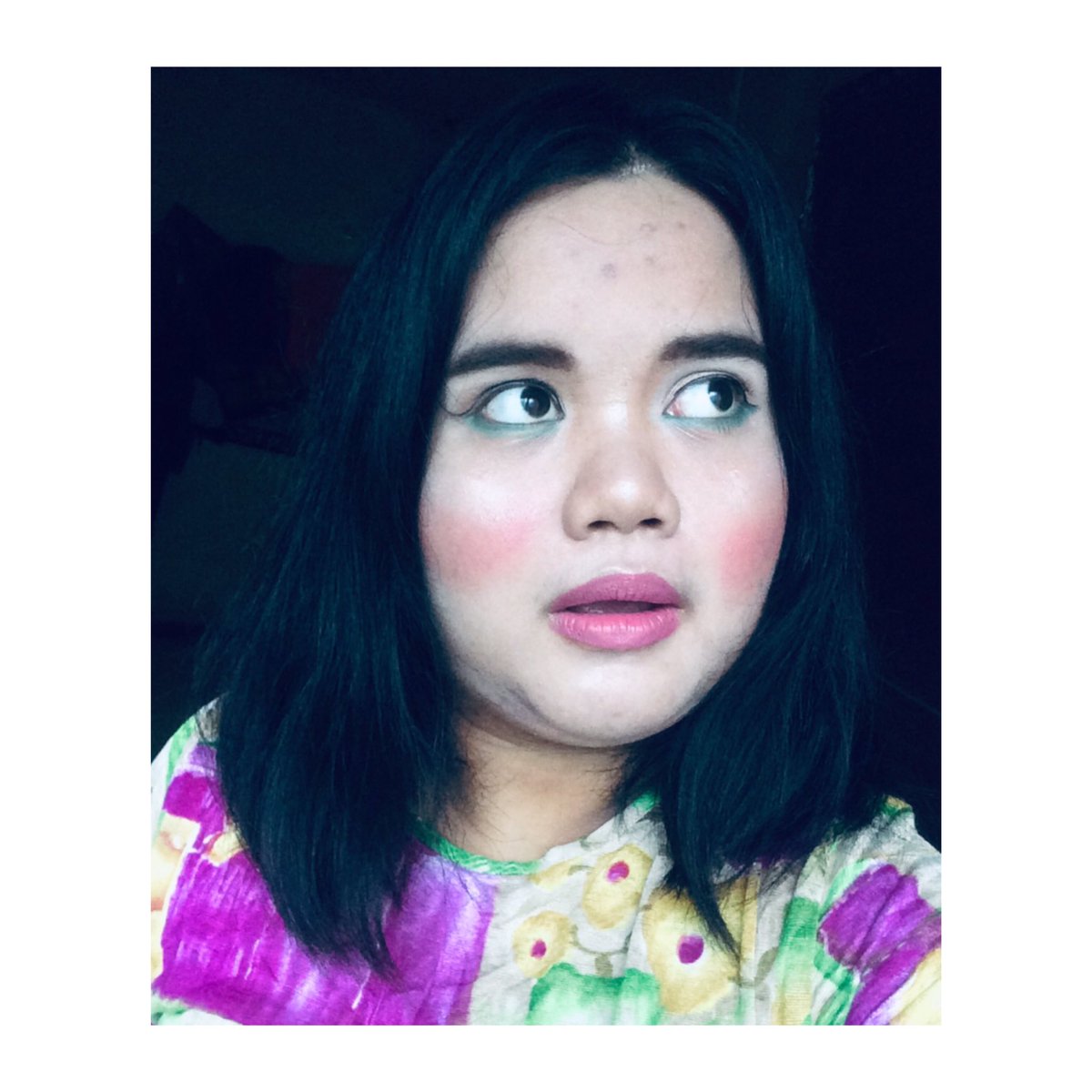 JudyConda's tweet photo. 4 weeks to go! 🎂💕💛
“Candy” - An makeup look by you’d sincerely
Please be good to me today 💛✨
#Makeup #Makeuplover #candylook https://t.co/N0HWmTD1r6