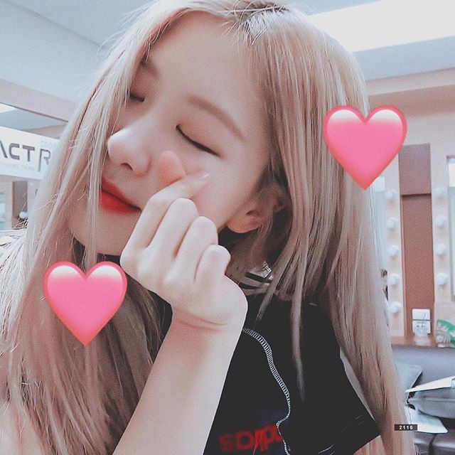 ♡ : ‘୨୧ ·˚ ༘✰ ༘˚· 𝙖𝙨𝙝𝙖 𝙙𝙚𝙚𝙫𝙖 🐼 tweet media
