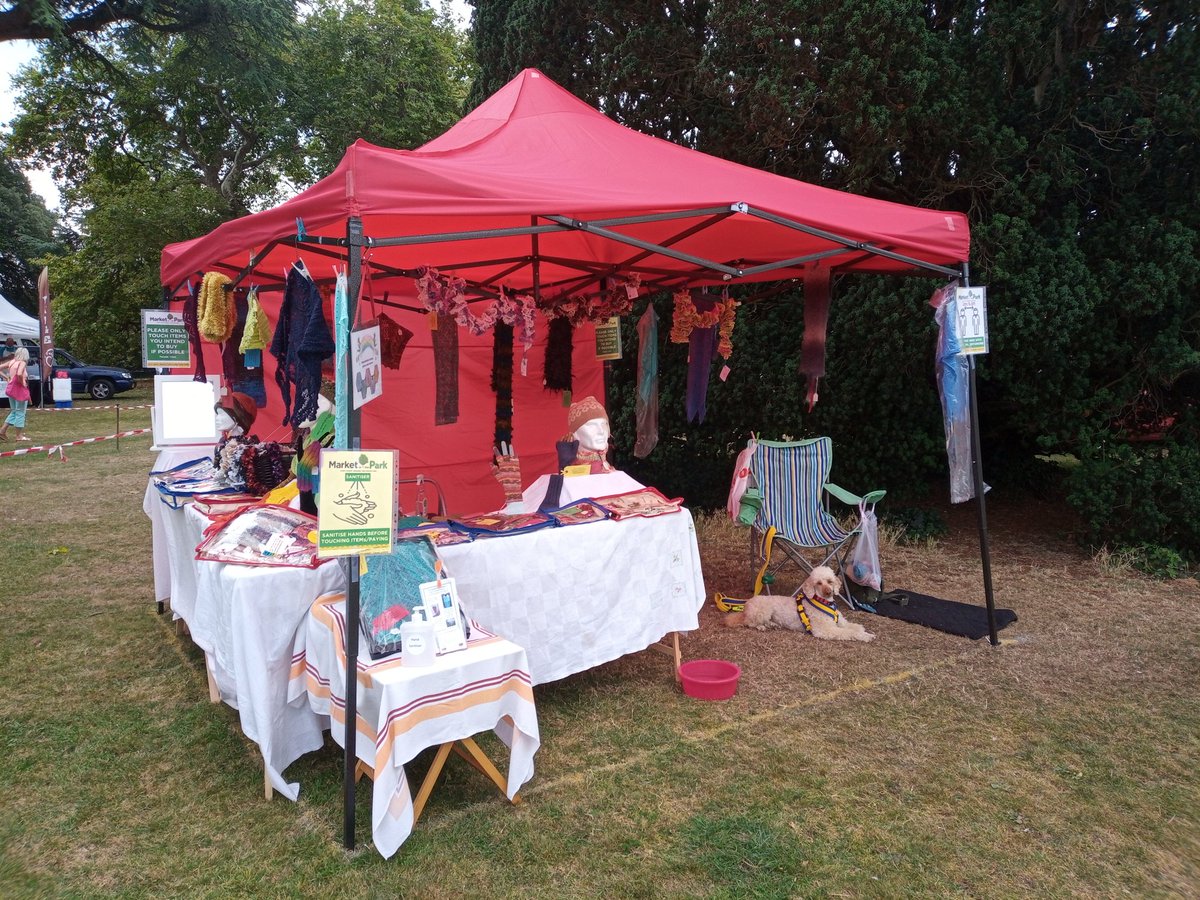 WrappedInColour's tweet photo. Another weekend at Market in the Park. Northwood House Cowes. https://t.co/sfmkqBFXjq