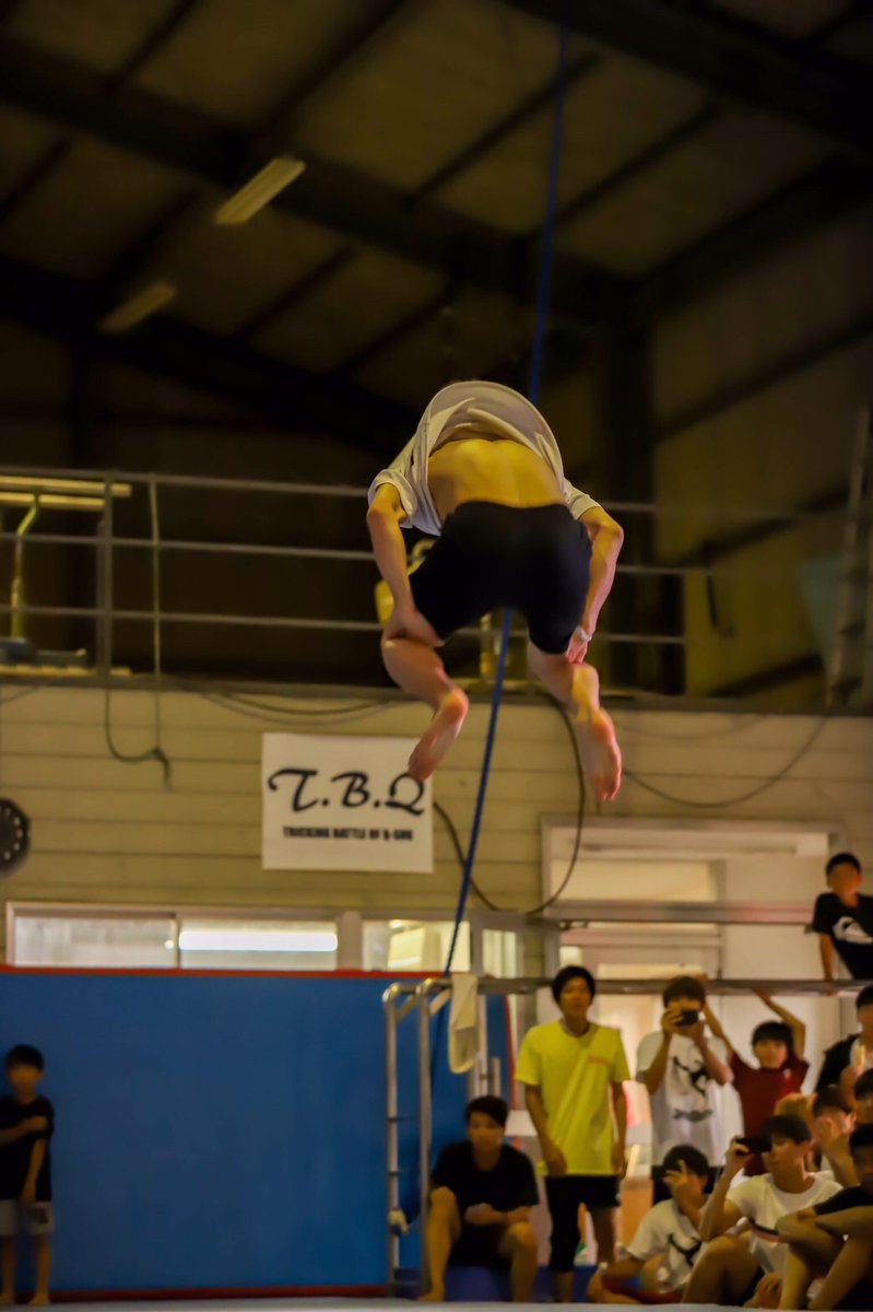 _DoChallenge_'s tweet image. Tricking Battle of Q-shu 2019

今年残念ながら中止となったT.B.Q

DoChallengeClubからもたくさんの
生徒と先生が参加しました✨

来年は必ず....

#tricking #ﾄﾘｯｷﾝｸﾞ #TBQ
#熊本 #kumamoto
#dochallenge #ﾄﾞｩﾁｬﾚﾝｼﾞ