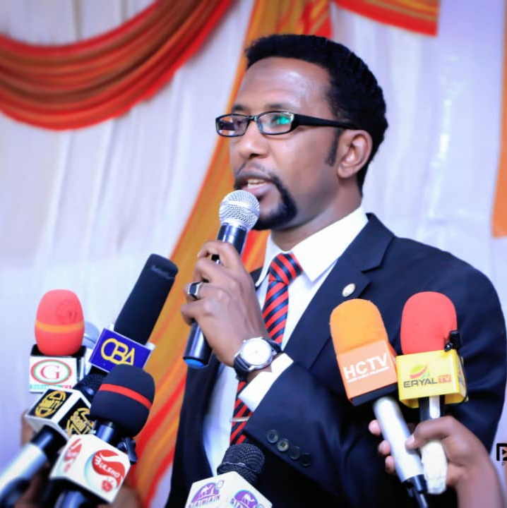 WaddaniP's tweet photo. Waxaanu tuhun weyn ka qabnaa in jidh dil loo geystay Mulkilihii Astaan Tv Hay'adaha xuquuqal aadamaha dunidana waxaanu ugu baaqayna in baadhis madax bannaan lagu sameeyo xaalada u ku jiro Mulkilihii Astaan TV. 
Af-hayeenka Xisbiga WADDANI Barkhad Jaamac Batuun https://t.co/QBlKwNBWUS