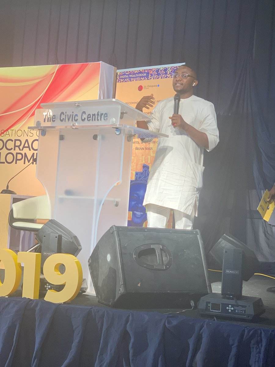 ubifranklin1's tweet photo. #CODED2019 #DWB @Omojuwa https://t.co/29mcgd1AAq