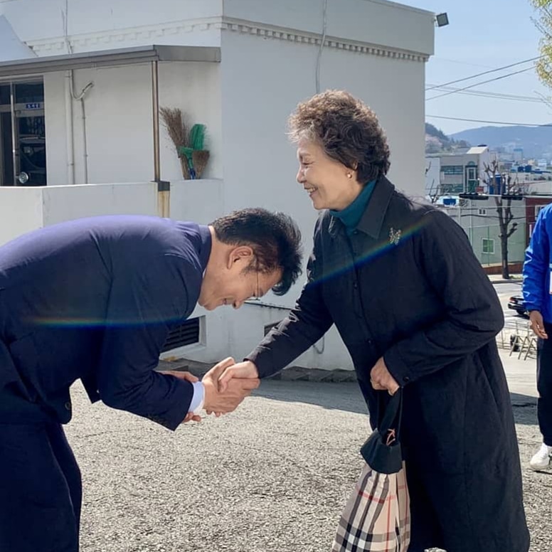 김 태현 tweet media