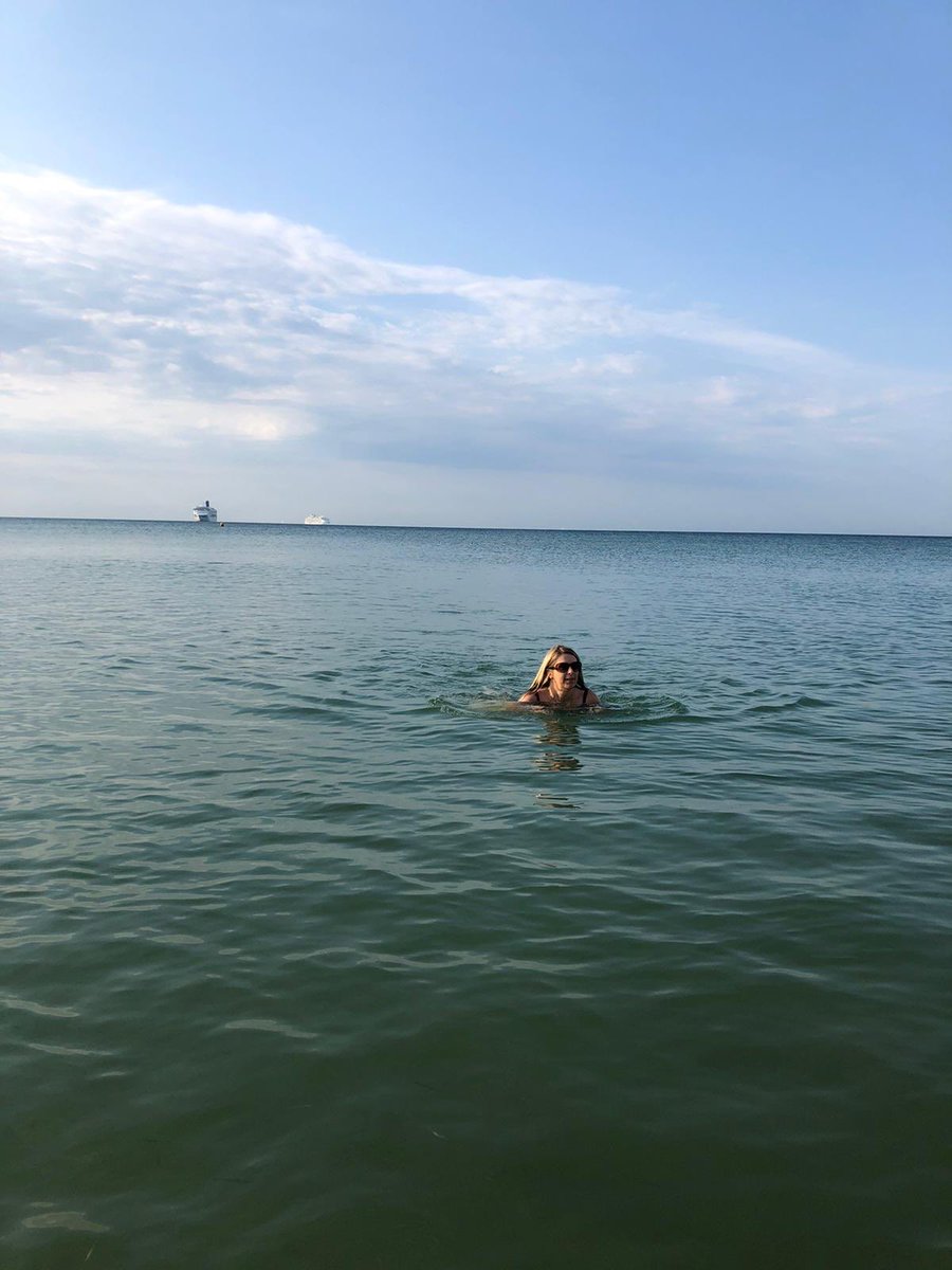 CTPooleTherapy's tweet photo. 25 years since I last swam in the sea off England but #AHPsActive #weactivechallenge2020 made me do it 🏊‍♀️ (especially appreciated the coffee and croissant on the beach afterwards) @DorsetAhps @Pooletherapies @PooleHospital https://t.co/u2xCvqxLAy