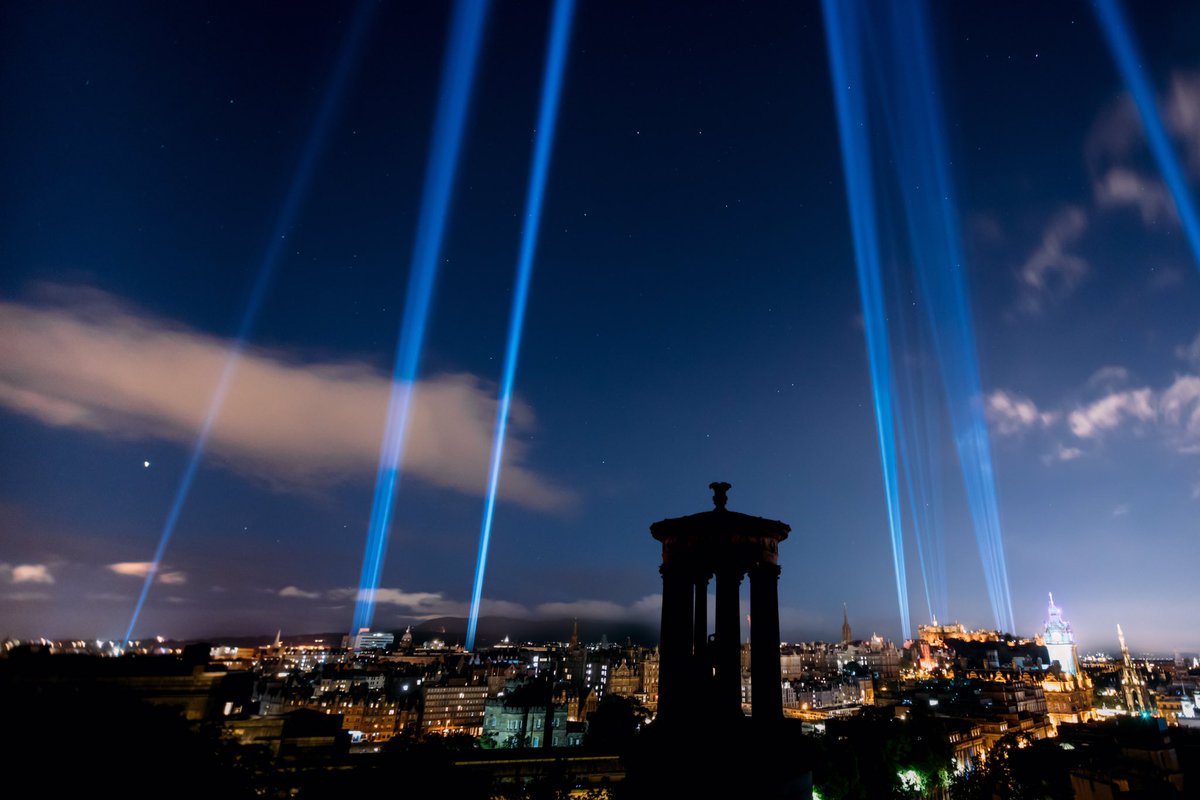 brianjaffa's tweet photo. REMINDER: Keep your eyes on the skies above @edinburgh over the next few nights for My Light Shines On, the city’s first major event in months, to mark the start of its annual festivals season: https://t.co/eQ960nIbyc #edfest #edintfest @edfests @edintfest 
📸 @Ryan__Buchanan https://t.co/CjvdUeNQQ8