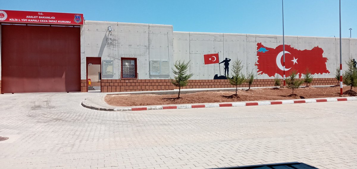 Herkes evinde bize mesai  #ikmyalnızkaldı