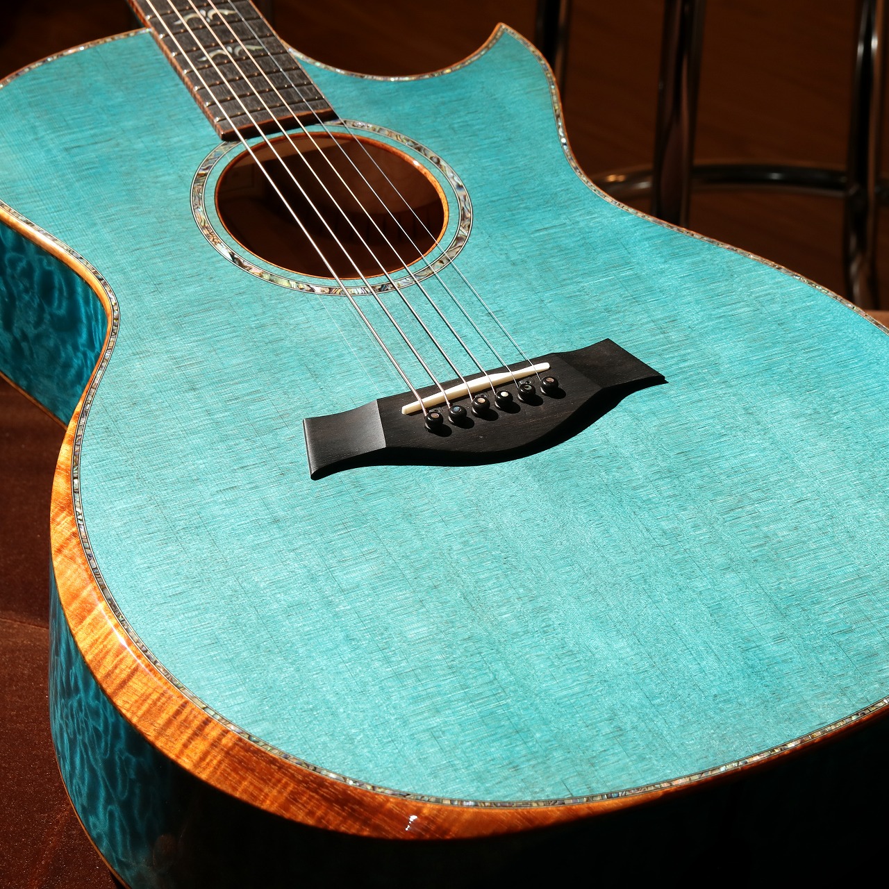 Taylor Custom T5z QM キルテッドメイプル エレアコ テイラー