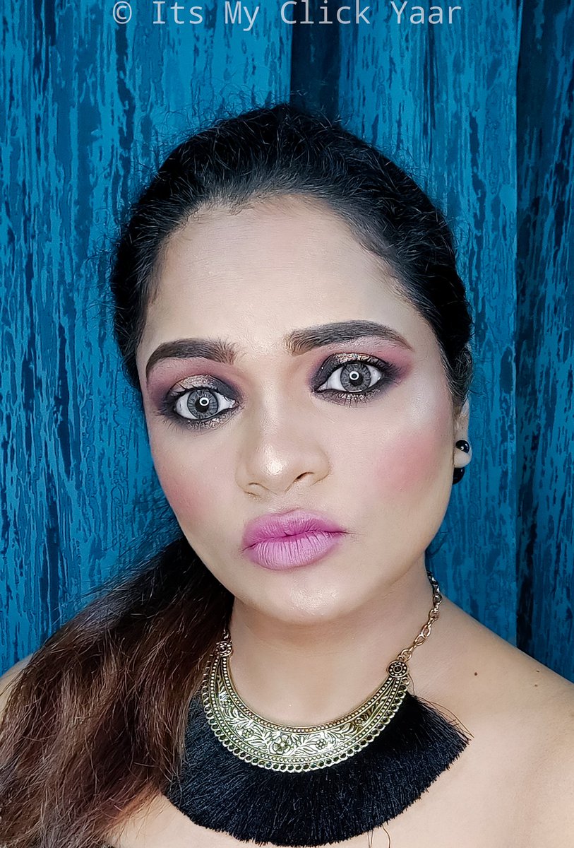 Itsmyclickyaar's tweet photo. In frame Pratibha from #kmakeupstudiopratibharajput
#makeupartistnavimumbai #celebritymakeupartist
.
#cutcreasemakeup #beauty #eyemakeup #cutcreaselook #makeupartist #makeover
#lakmeindia #mrsindia #bollywood
#forever52india #Vashi #kharghar #sgcmall #Navimumbai #itsmyclickyaar https://t.co/eKje3XgVue
